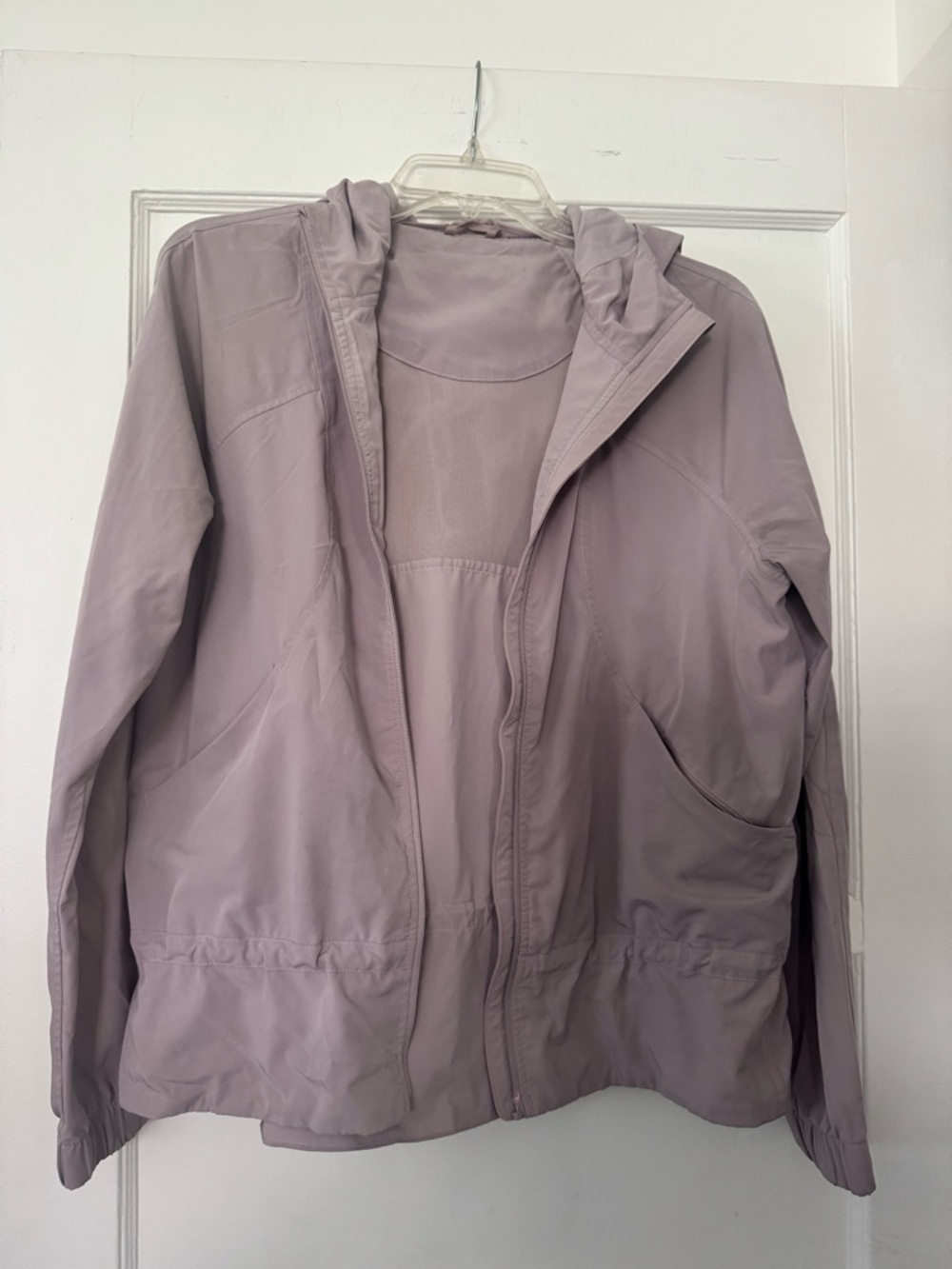 Lululemon Women's Lightweight Hooded Jacket - Lavender